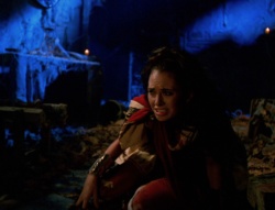 extant_XenaWarriorPrincess_6x02-TheHauntingOfAmphipolis_02977.jpg