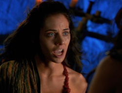 extant_XenaWarriorPrincess_6x02-TheHauntingOfAmphipolis_03049.jpg