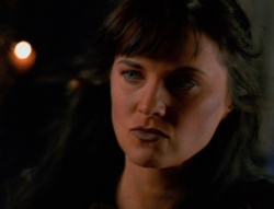 extant_XenaWarriorPrincess_6x02-TheHauntingOfAmphipolis_03057.jpg