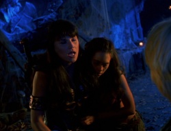 extant_XenaWarriorPrincess_6x02-TheHauntingOfAmphipolis_03077.jpg