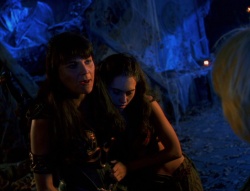 extant_XenaWarriorPrincess_6x02-TheHauntingOfAmphipolis_03078.jpg