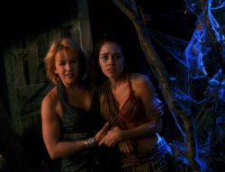 extant_XenaWarriorPrincess_6x02-TheHauntingOfAmphipolis_03394.jpg