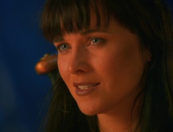 extant_XenaWarriorPrincess_6x02-TheHauntingOfAmphipolis_03615.jpg