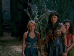 extant_XenaWarriorPrincess_6x02-TheHauntingOfAmphipolis_03630.jpg